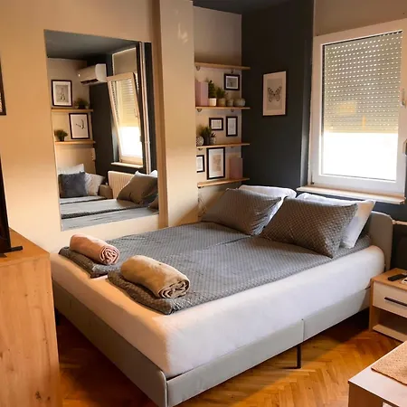 La Mariposa Apartment Novi Sad